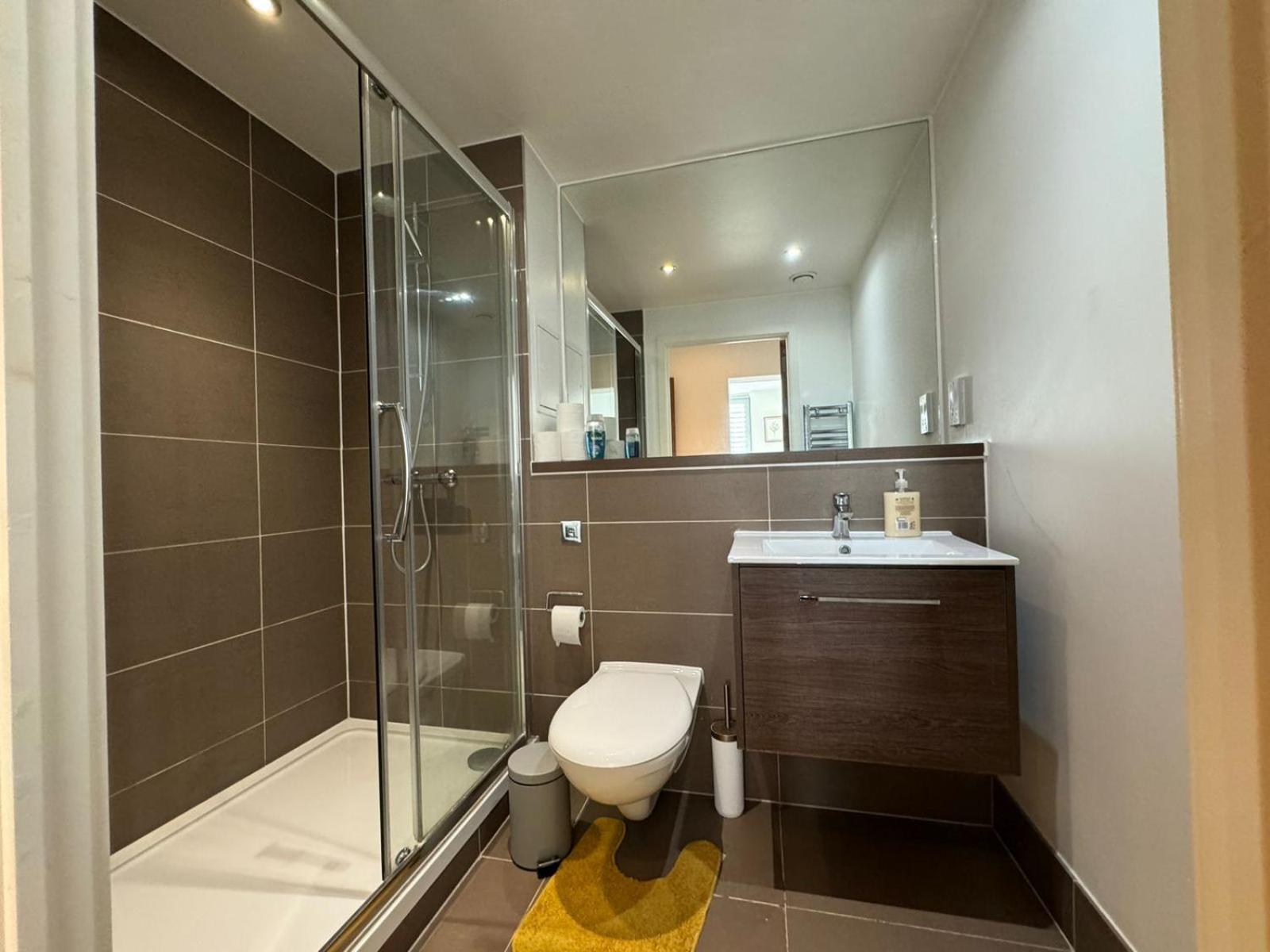 Cozy One Bedroom Flat 20 Mins Central London Bp142 Экстерьер фото