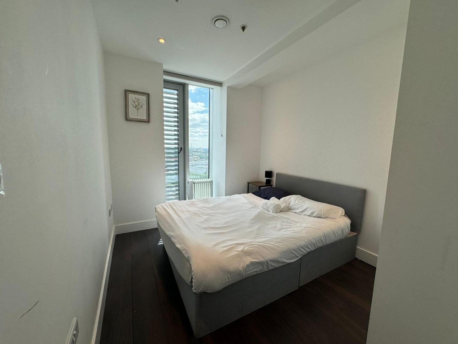 Cozy One Bedroom Flat 20 Mins Central London Bp142 Экстерьер фото